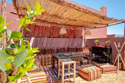 Sable Beach Surf & Yoga Camp & Hostel Tamraght